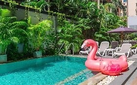 วูโว่ ภูเก็ต ป่าตอง